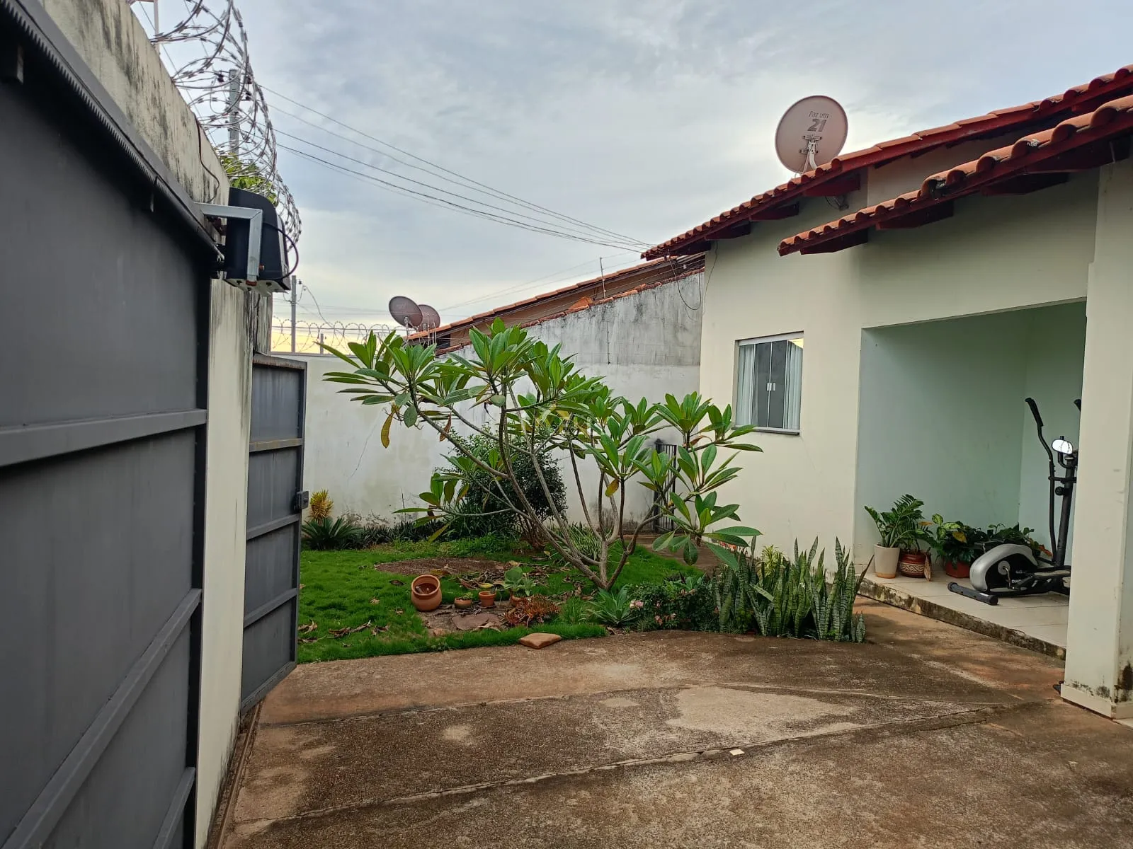Casa à venda no bairro Jardim Paraíso